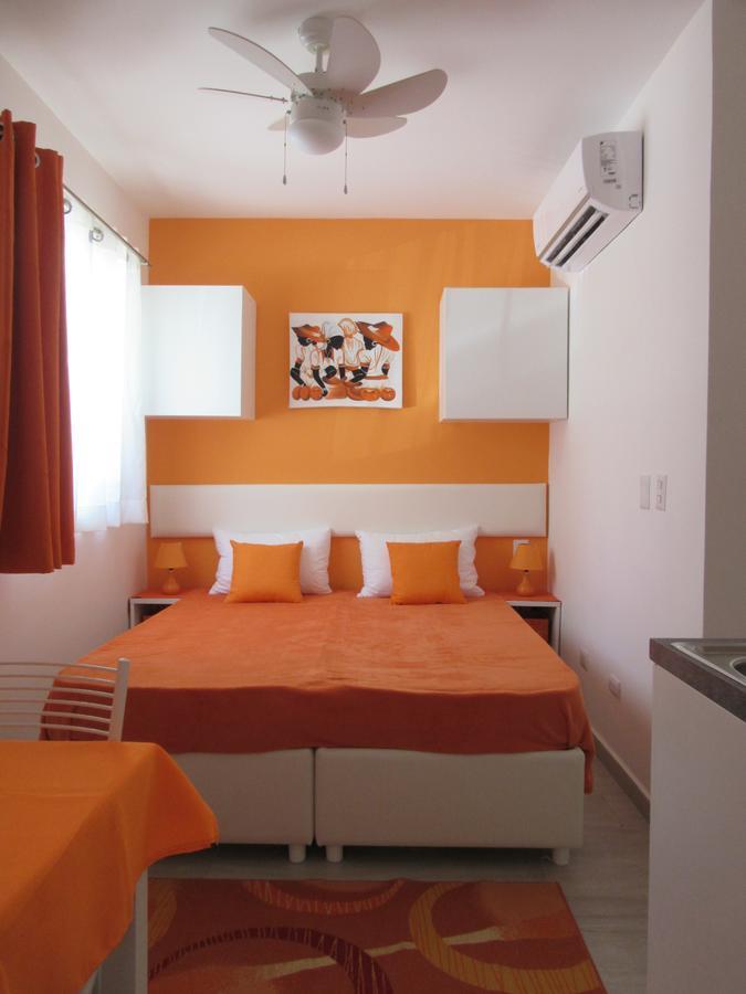 Studio Mini Suite Standard with pool access and courtyard view, no patio (ground floor)