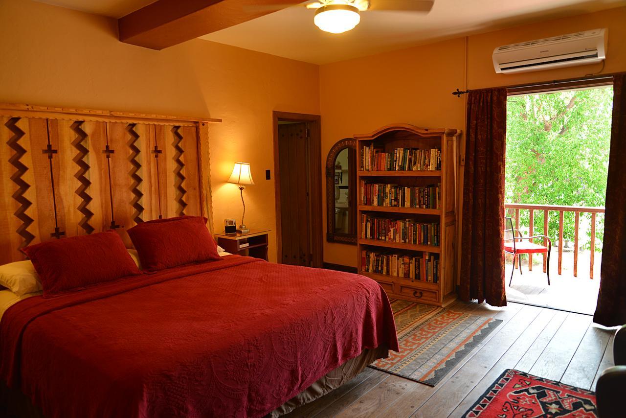King Room with Balcony