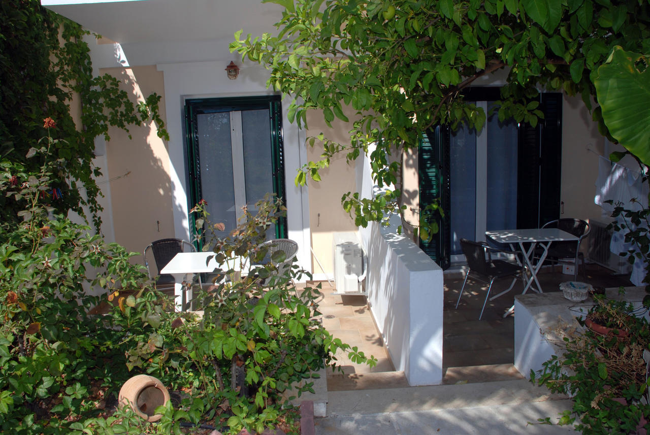 Studio met Terras