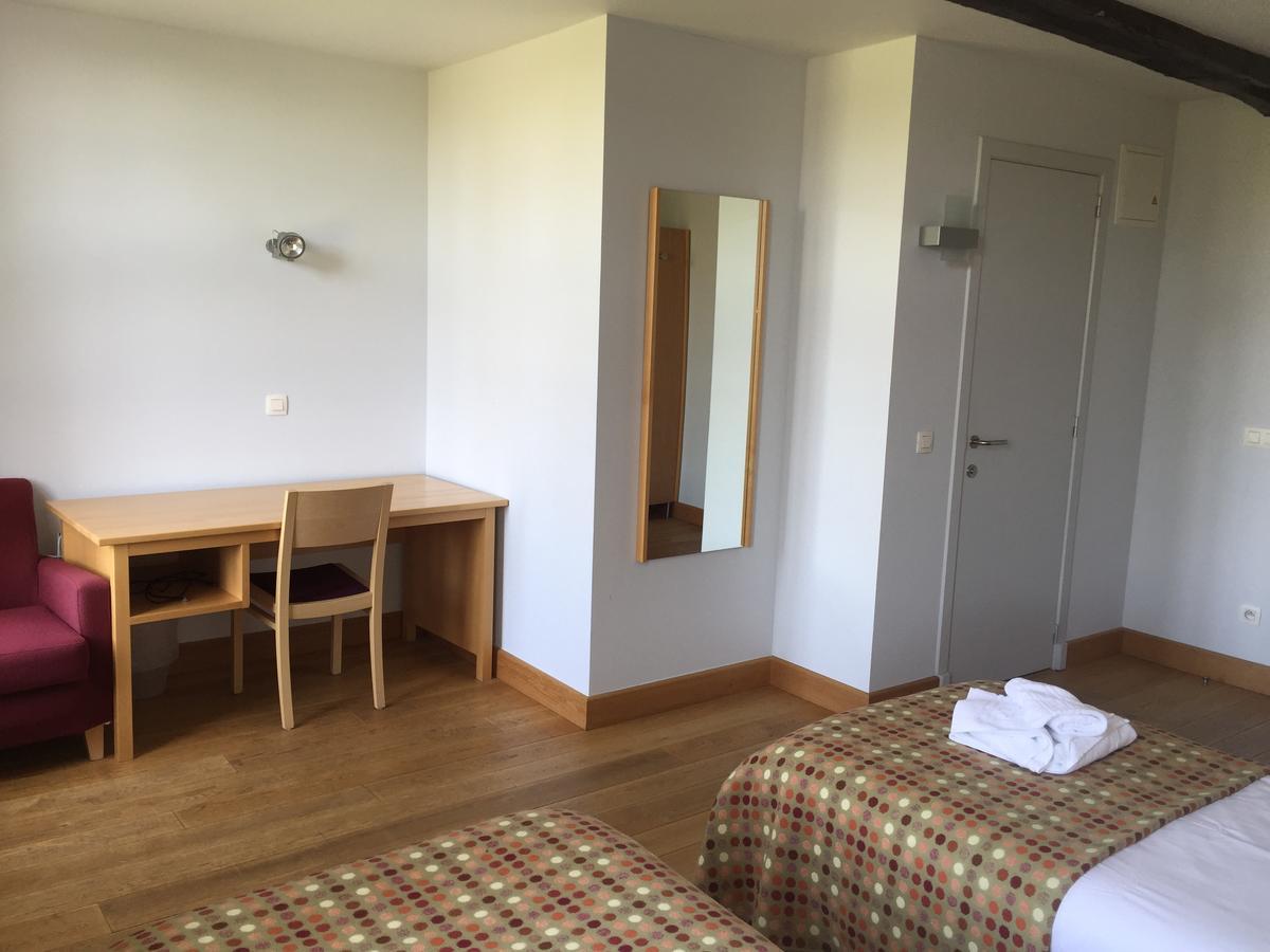Twin Room with Private Bathroom
