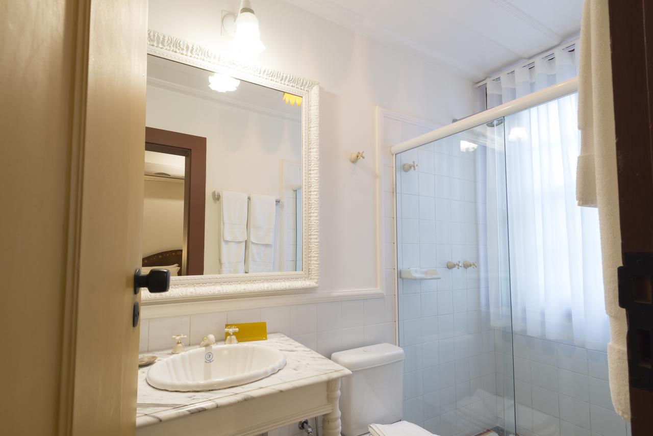Quarto Duplo Standard