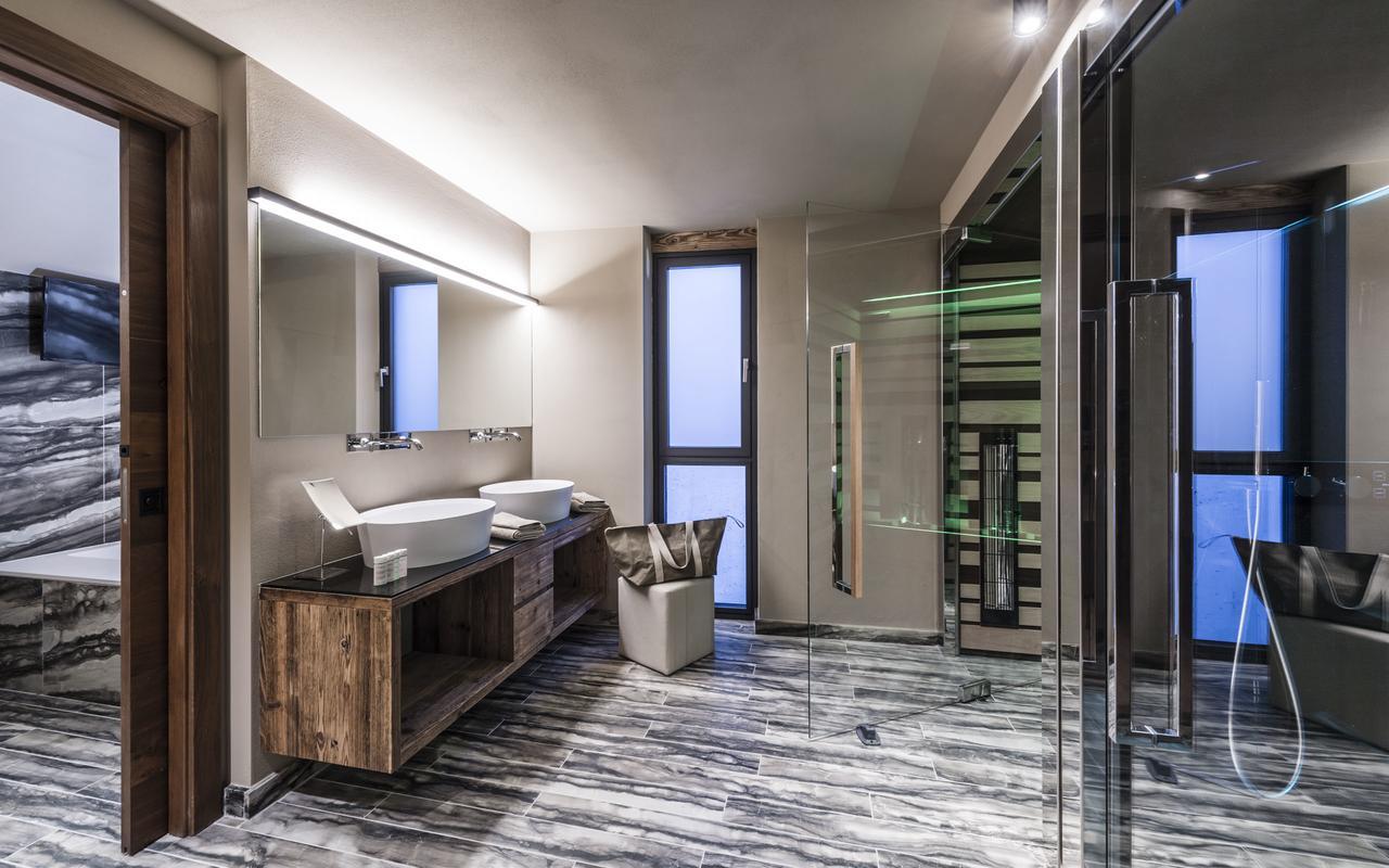 Suite VIP con Vasca Idromassaggio, Bagno Turco e Sauna