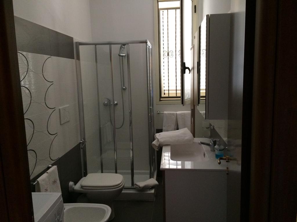 Camera Deluxe (2 Adulti + 1 Bambino)