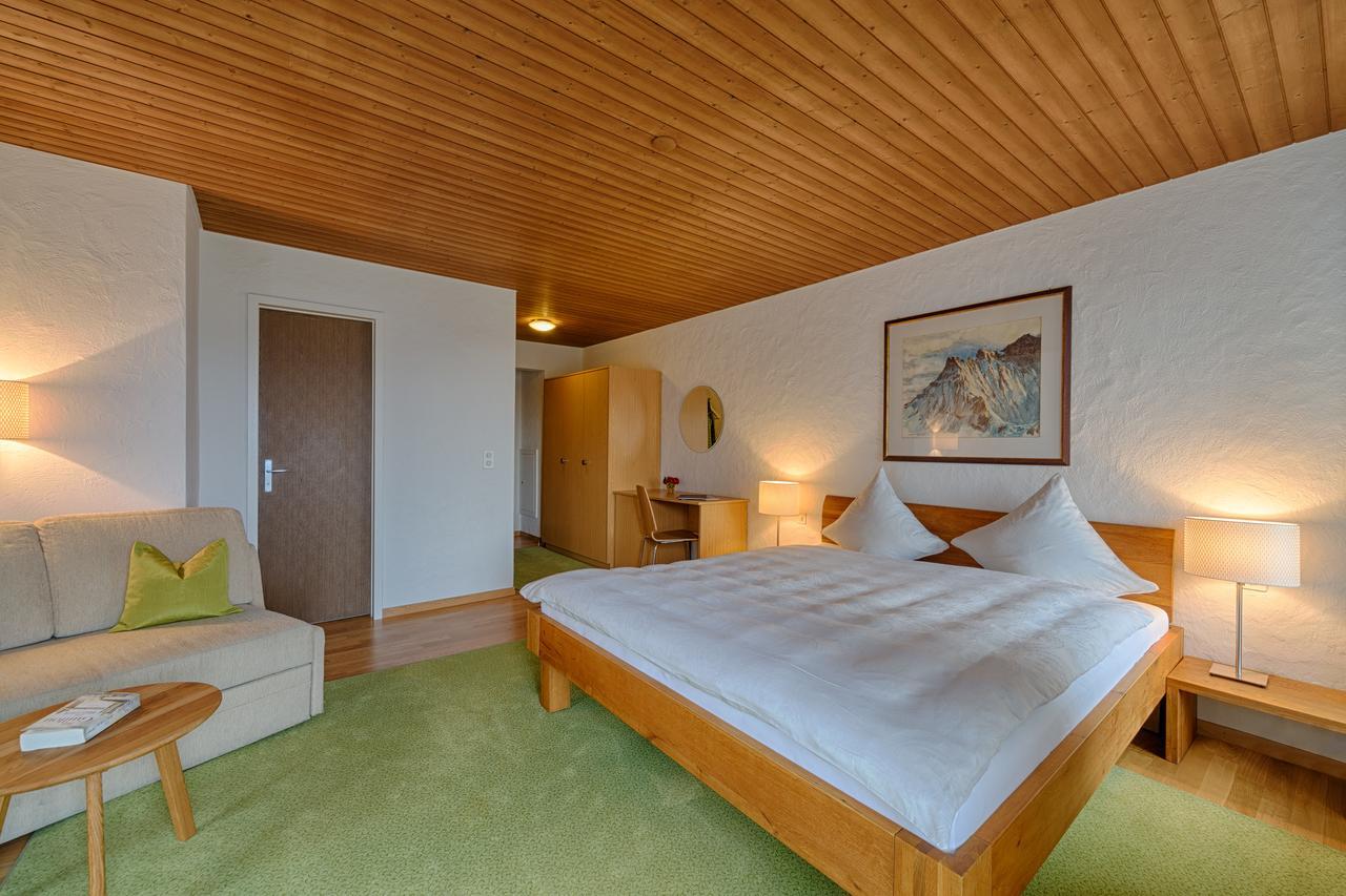 Chambre de Luxe Double ou Lits Jumeaux avec Balcon - Vue sur Lac