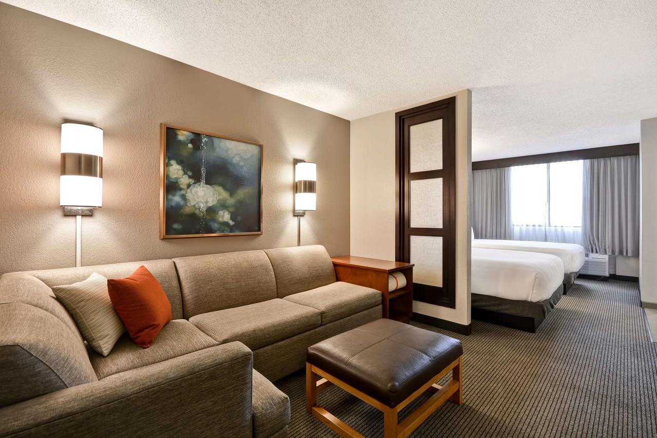 Double Room with Two Double Beds and Sofa Bed