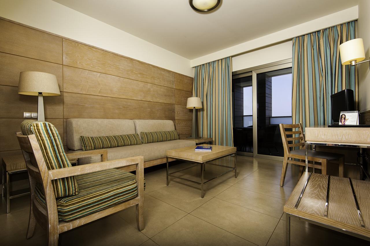 Suite Junior - Vue sur Mer (3 Adultes)