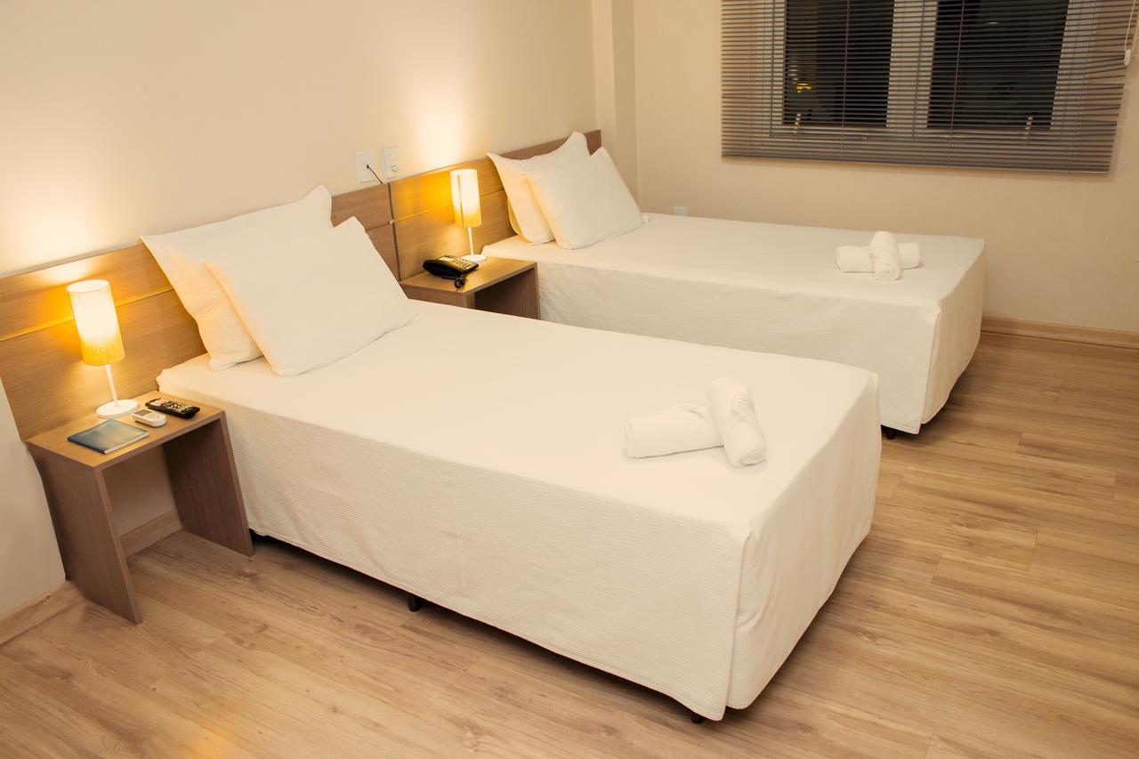 Quarto Standard com Cama de Casal ou 2 de Solteiro