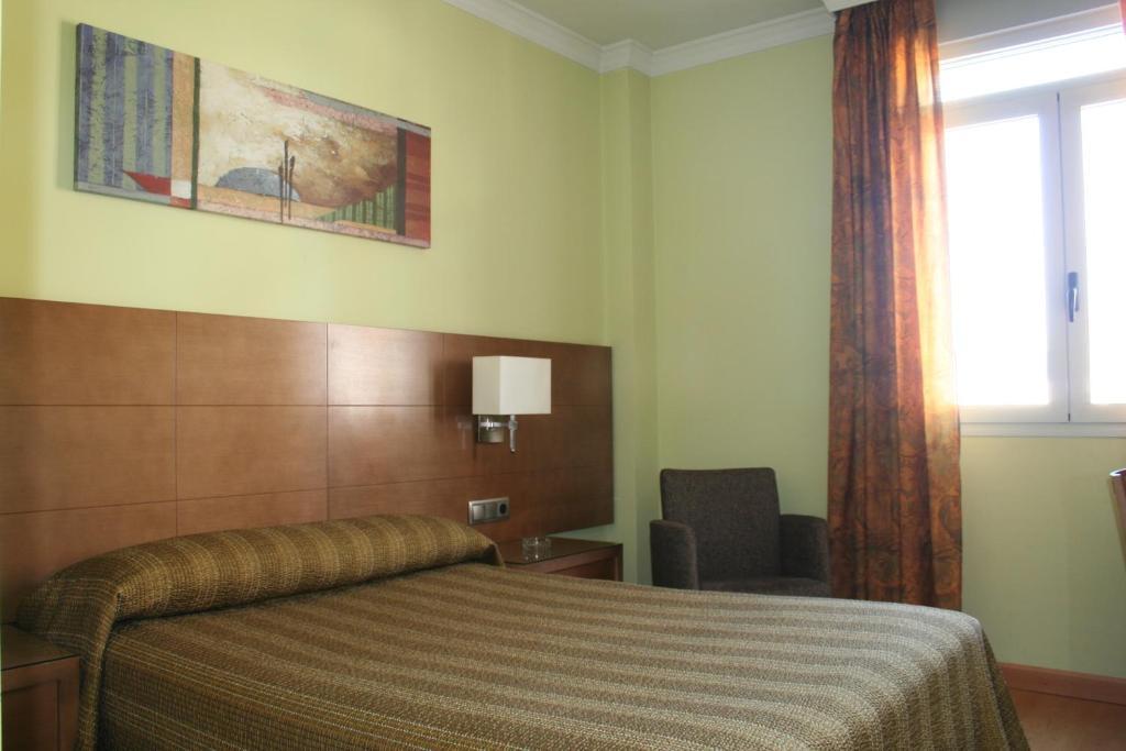 Chambre Double avec Lit d'Appoint