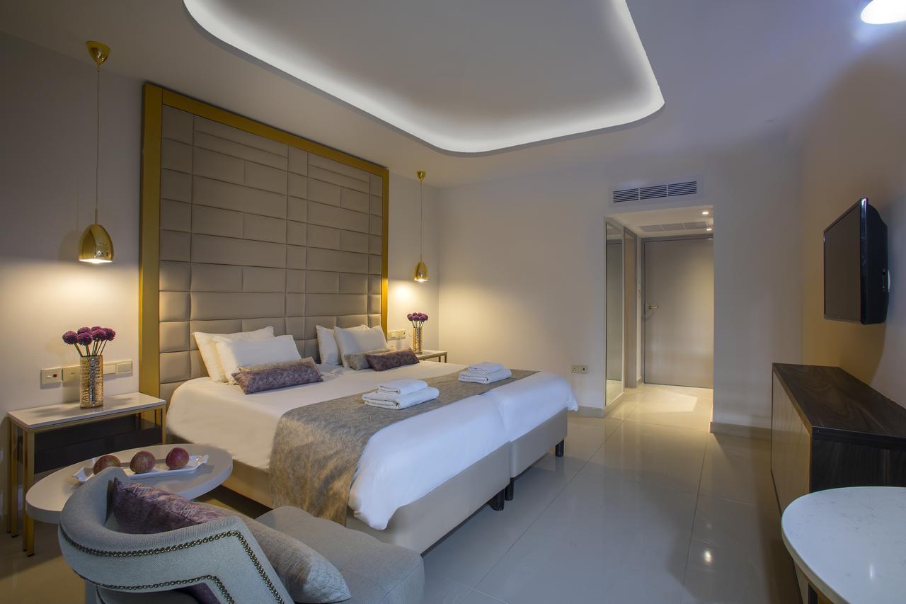 Standard Double or Twin Room with Inland View
