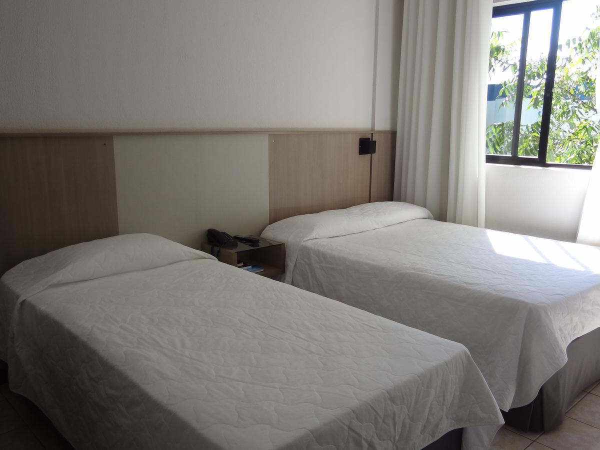 Quarto Triplo Standard