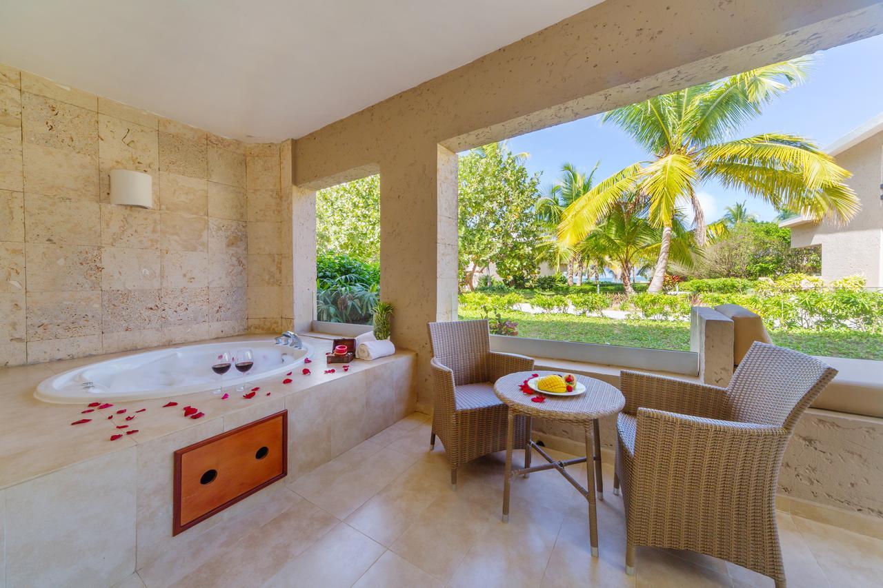 Suite Deluxe avec Terrasse et Jacuzzi - Connexion Wi-Fi Gratuite