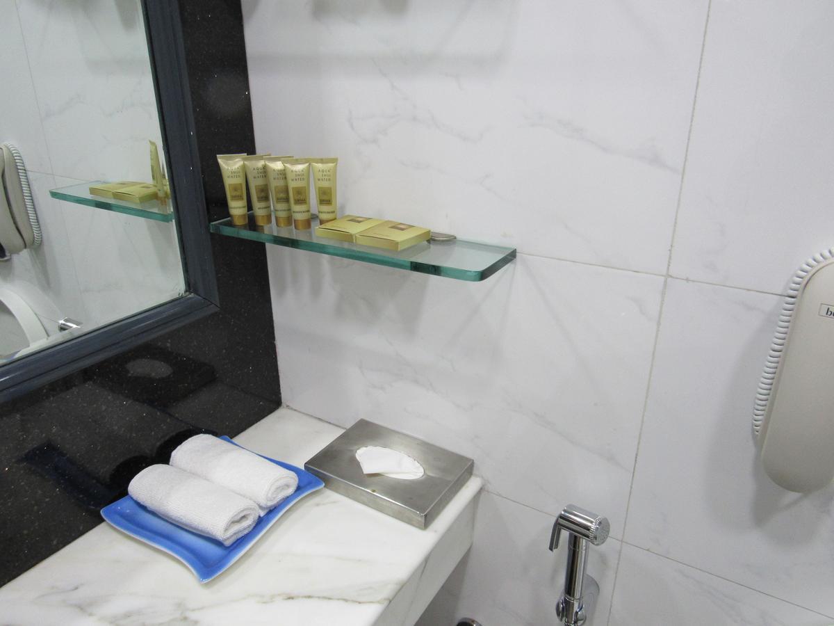 Club Room with complimentary breakfast, 15% Discount on F&B,644668605:JPEG