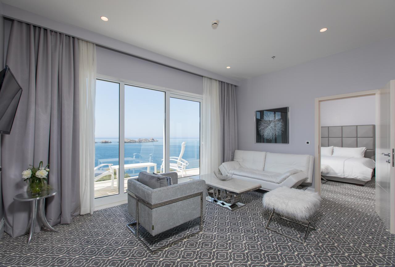 Superior King Suite mit Meerblick und Balkon