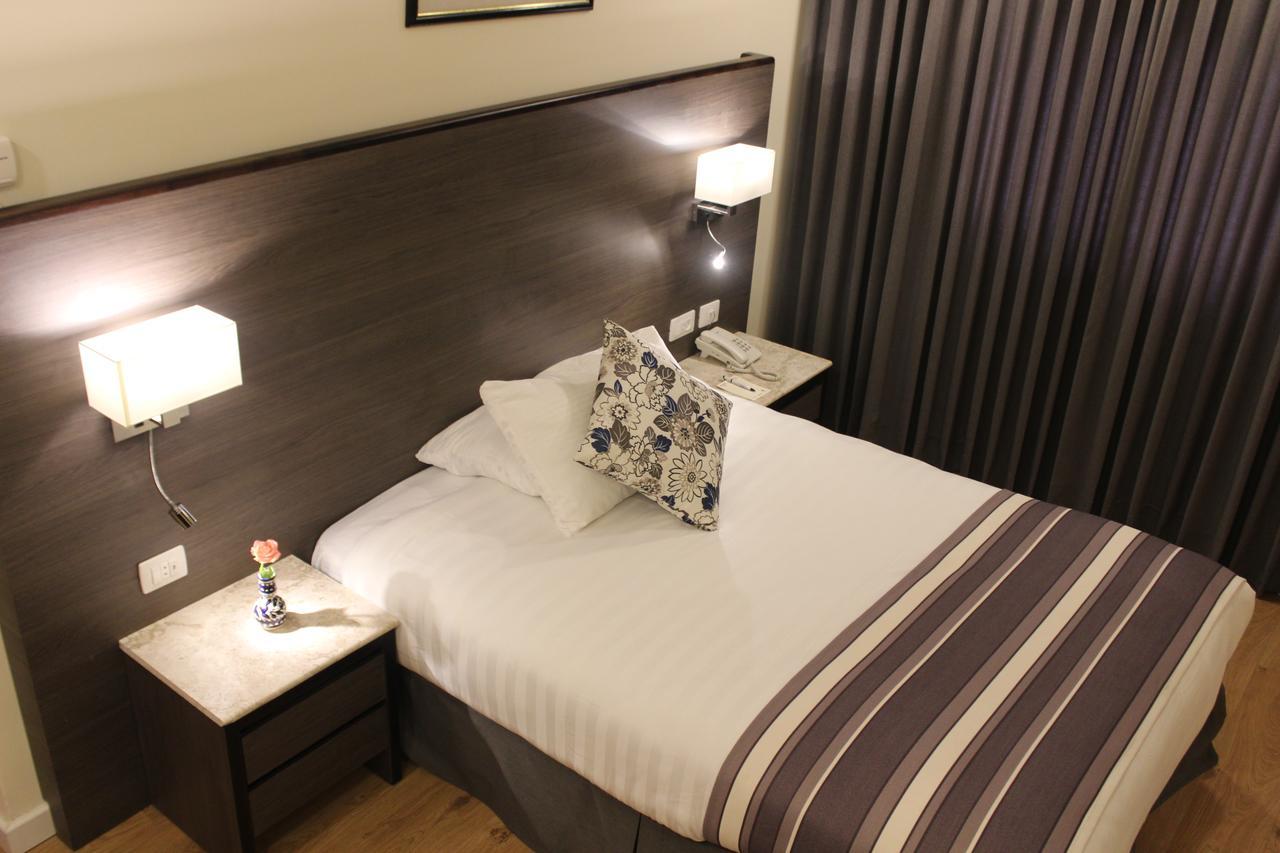 Standard Single Room,836042837:JPEG