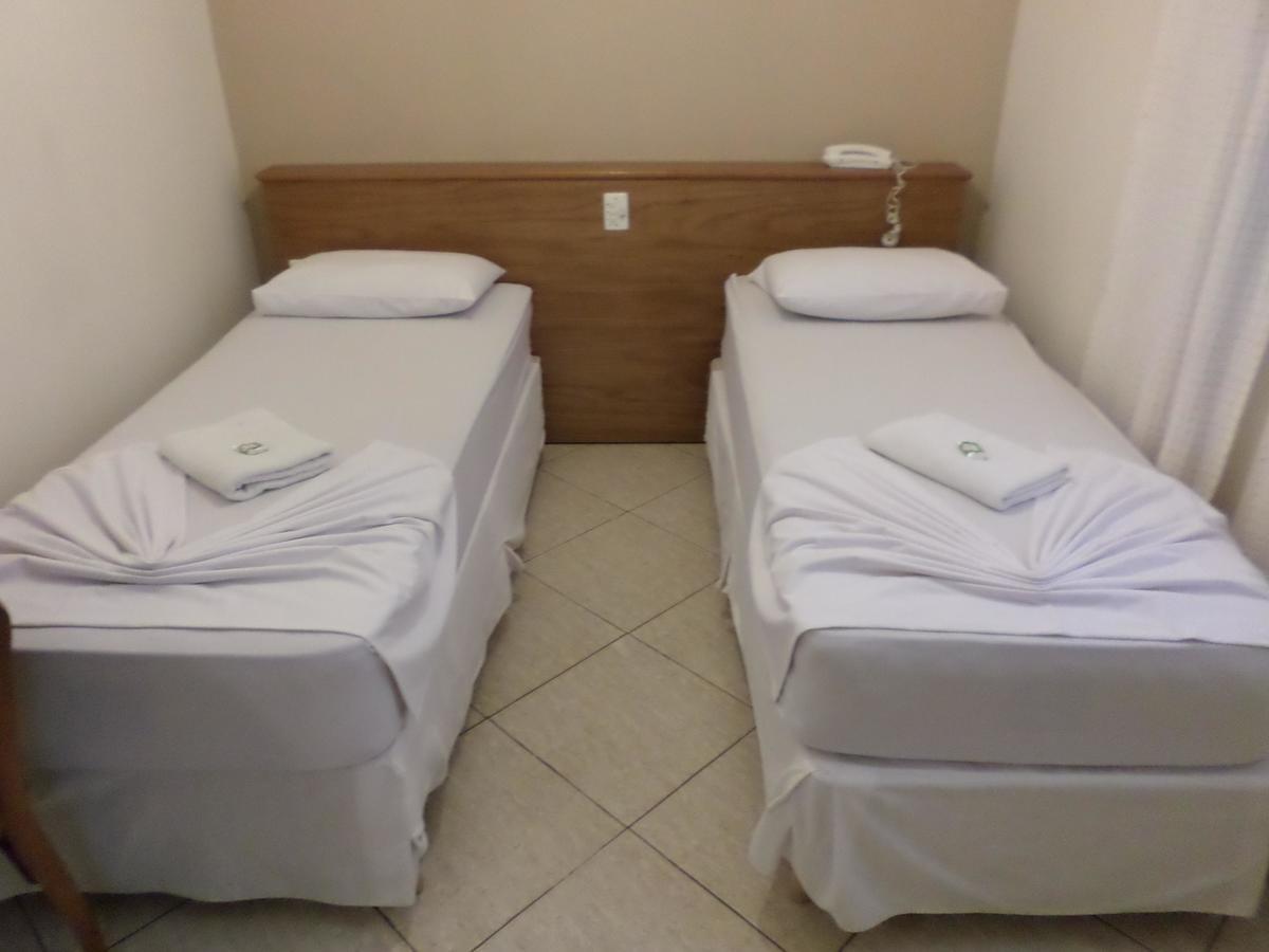 Quarto Duplo Standard