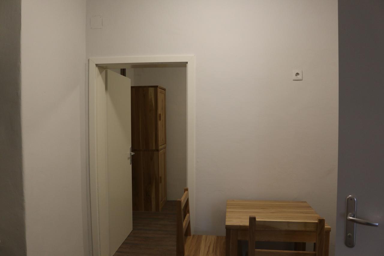Appartamento con 2 Camere da Letto