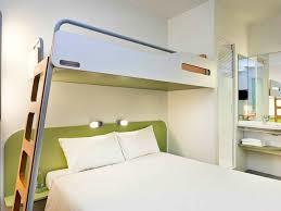 Chambre Triple avec 1 Lit Double et 1 Lit Superposé