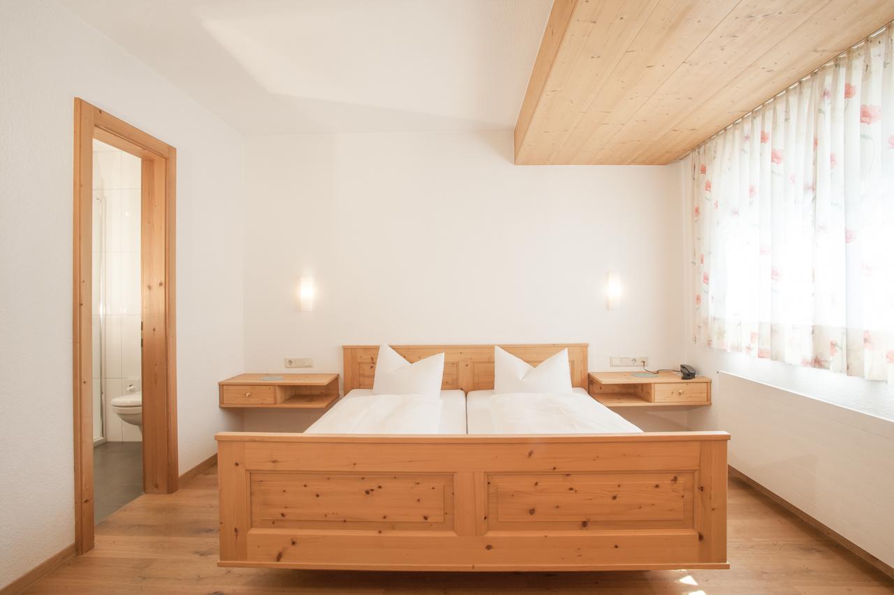 Doppelzimmer mit Seeblick