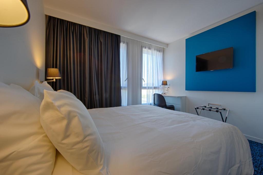 Single Room,1183608982:JPEG