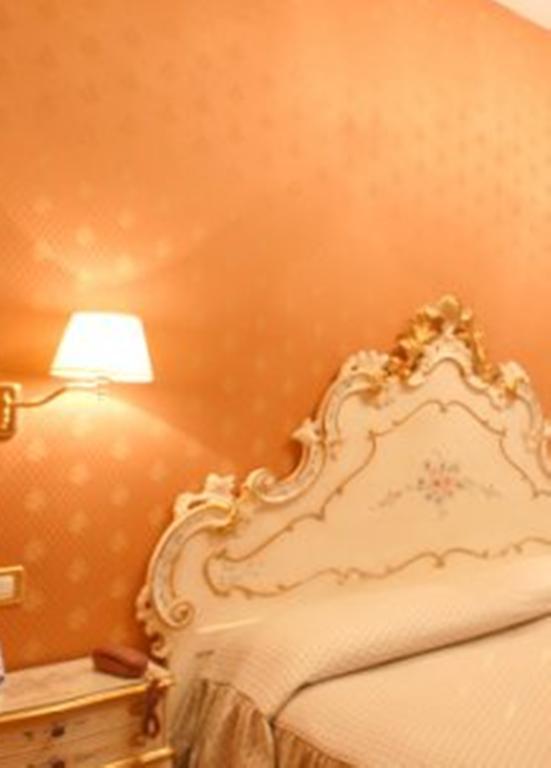Chambre Double ou Lits Jumeaux Deluxe avec Lit d'Appoint