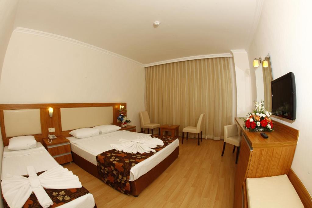 Familienzimmer (2 Erwachsene + 2 Kinder) - All-inclusive