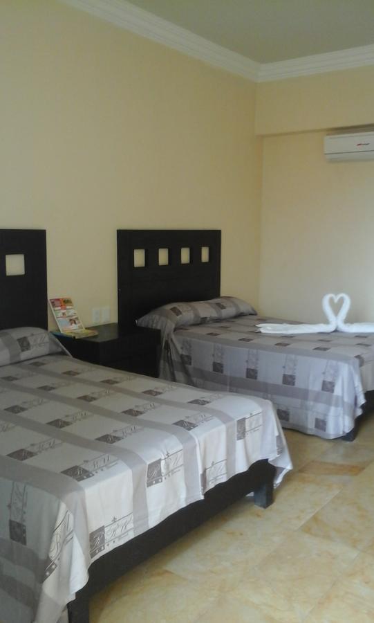 Double Room with Two Double Beds,662226117:JPEG
