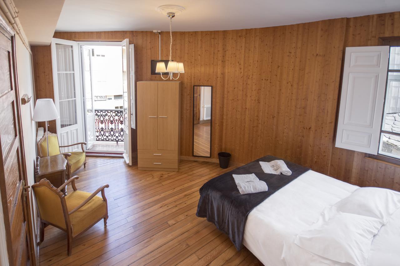 Queen Room with Balcony,662337042:JPEG