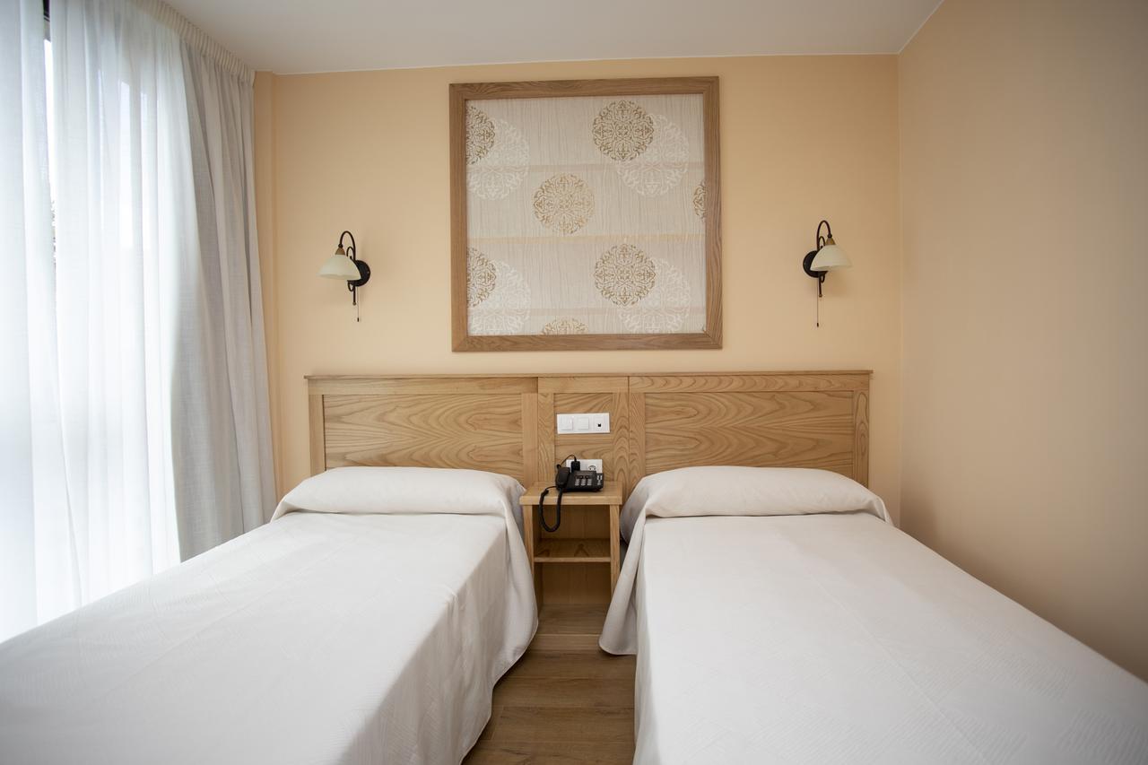 Superior Twin Room,662406411:JPEG