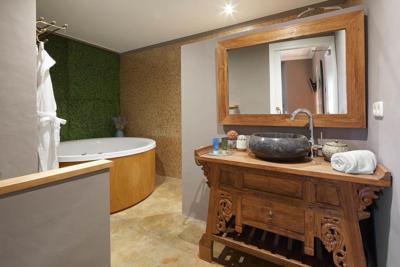 Suite Deluxe avec Baignoire Spa