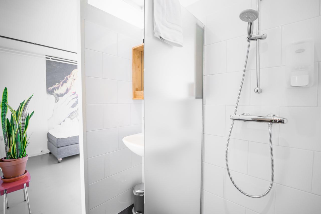 Chambre Lit King-Size avec Balcon
