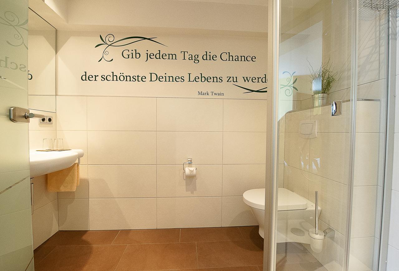 Dreibettzimmer