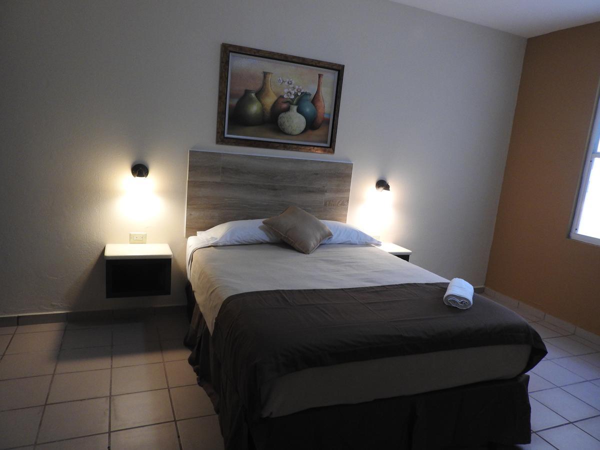 Quarto com 1 Cama Queen-size