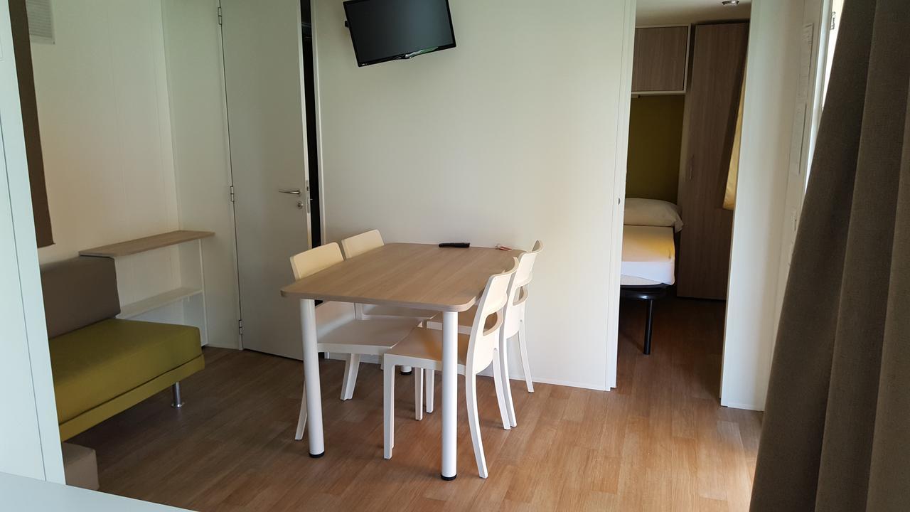Deluxe Stacaravan met 2 Slaapkamers