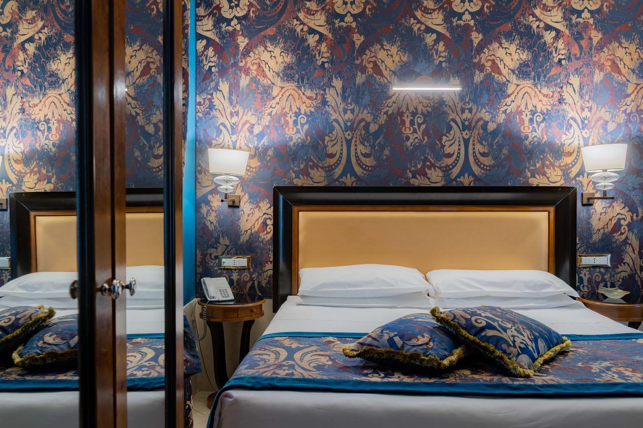 Chambre Double dans Cour Intérieure - Rez-de-Chaussée