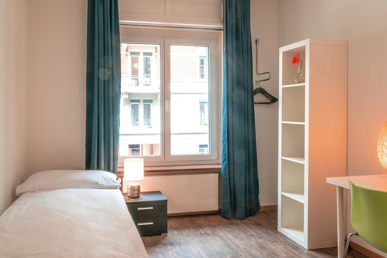 Quarto Individual
