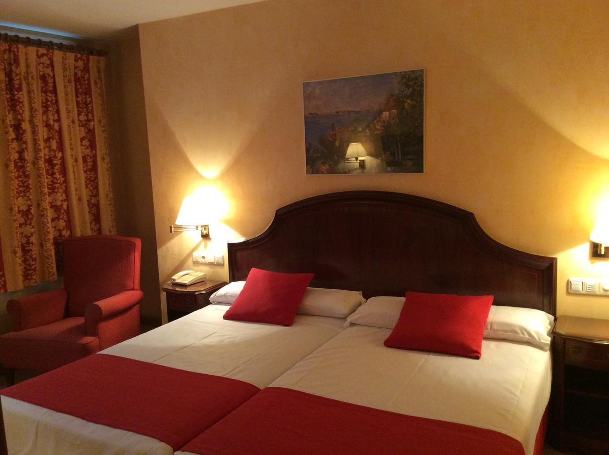Double / Double Room Single Use,664843755:JPEG