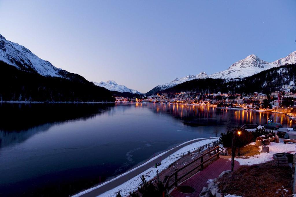 Camera Singola con Vista Lago