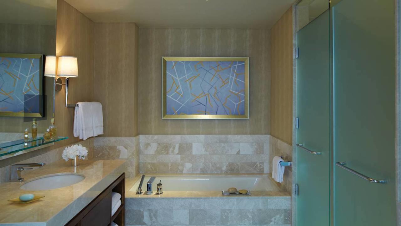 King Room with City View