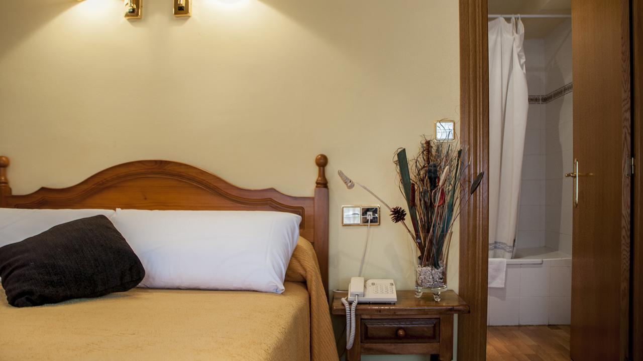 Habitación Estándar - 1 cama grande