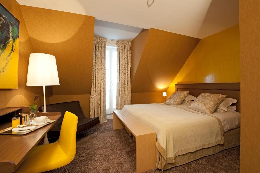 Chambre Élégante