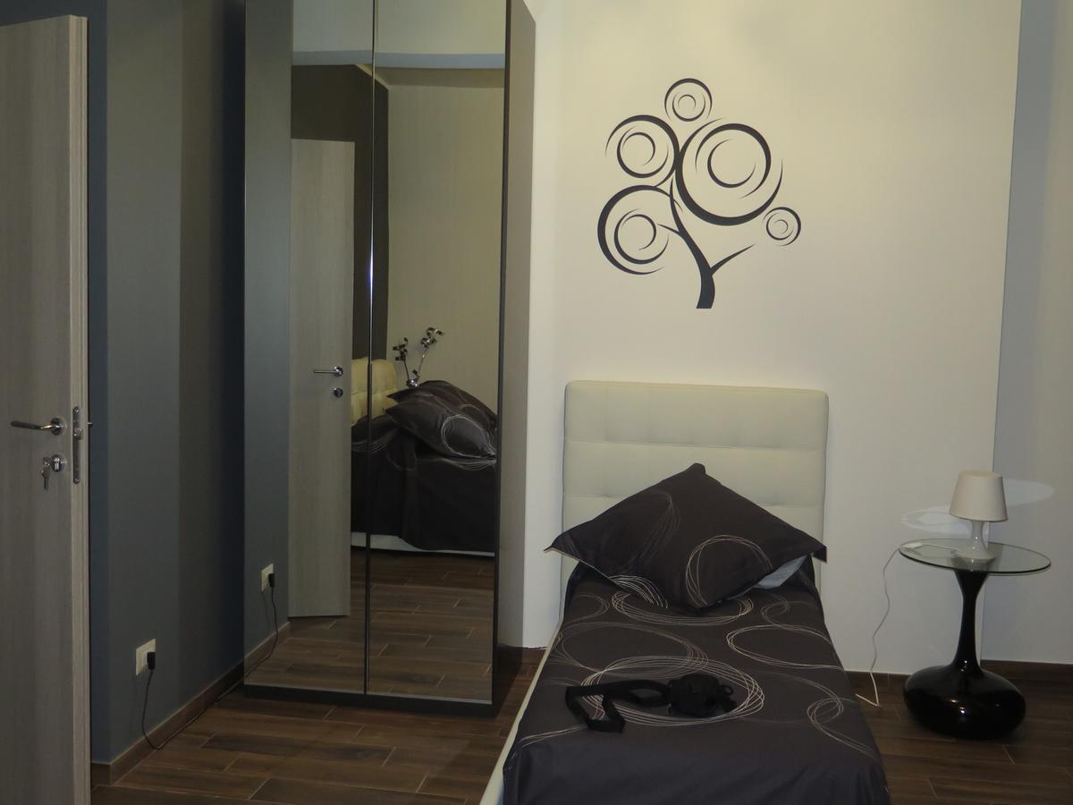 Dreibettzimmer mit Bergblick