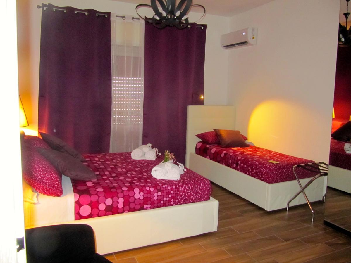 Dreibettzimmer mit Meerblick