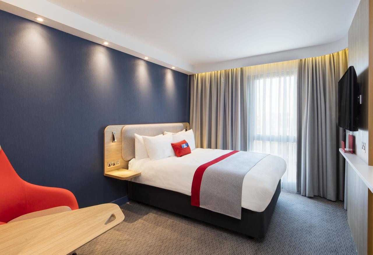 Chambre Standard avec Petit-Déjeuner Chaud Gratuit
