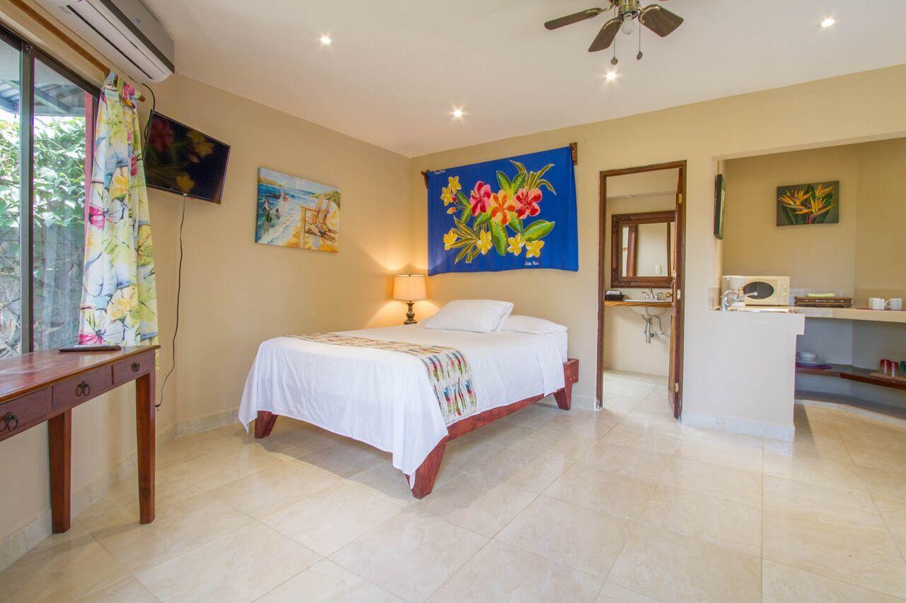 Single Bedroom - Pool View