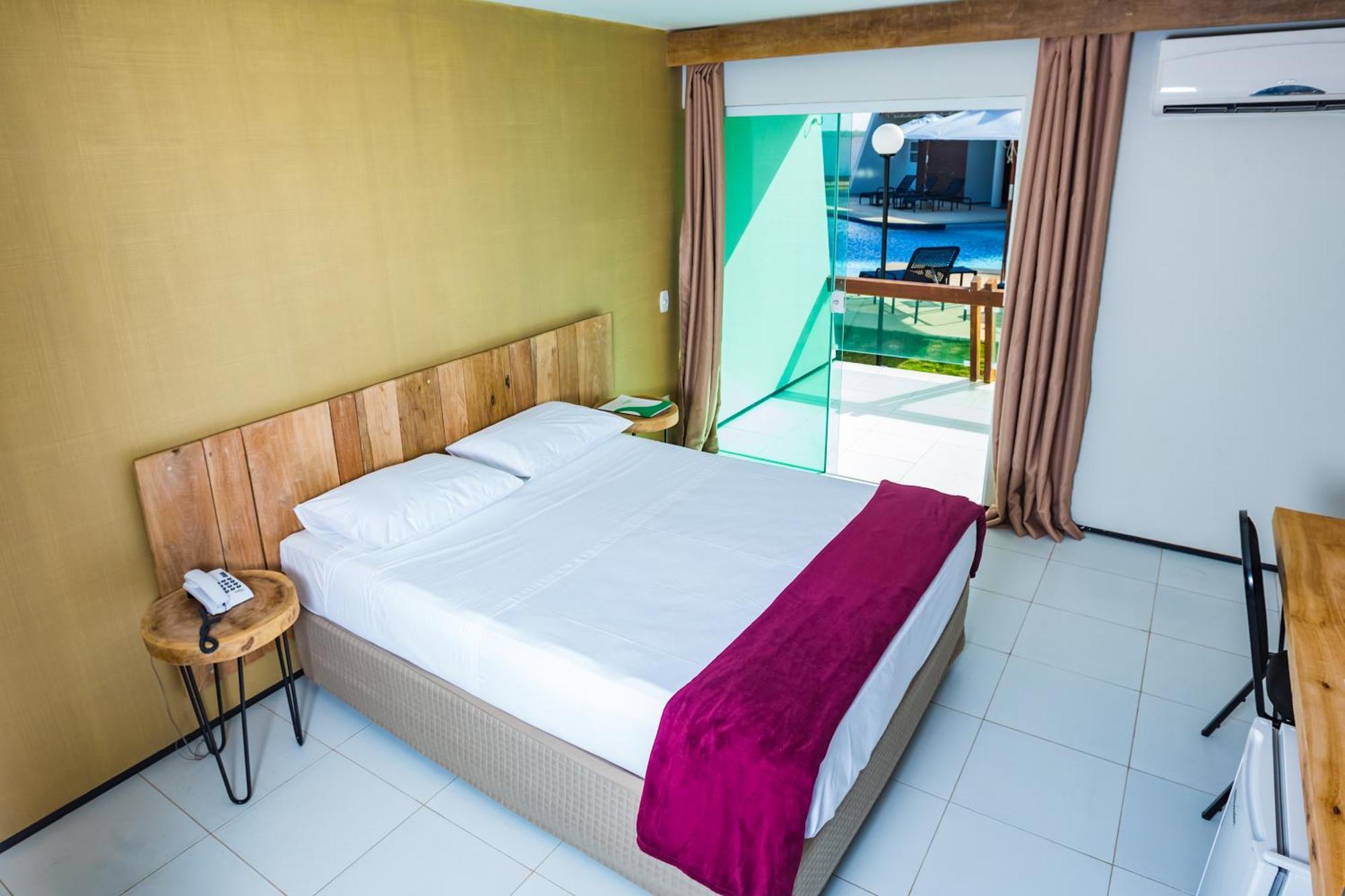 Deluxe Double or Twin Room,715168027:JPEG