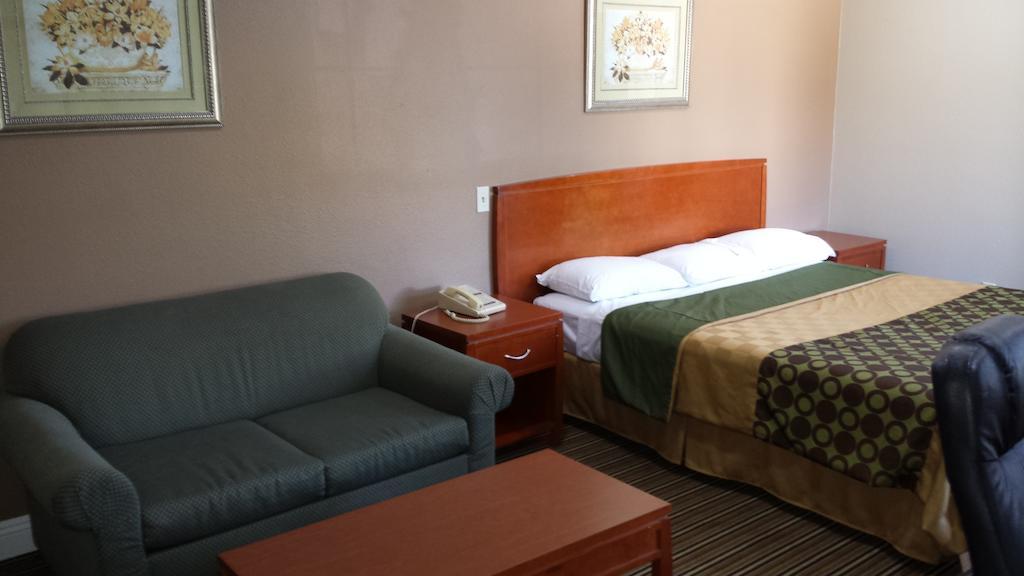 King Suite,67363631:JPEG