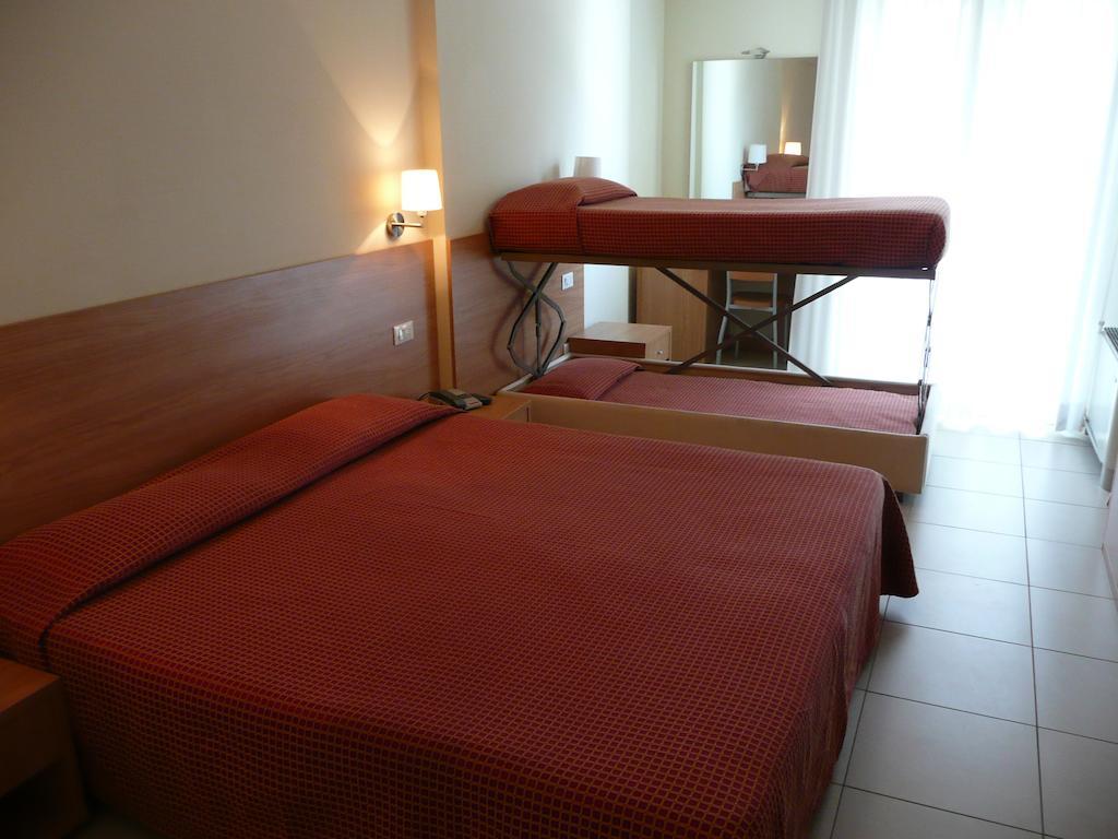 Quadruple Room Balcony,708207919:JPEG