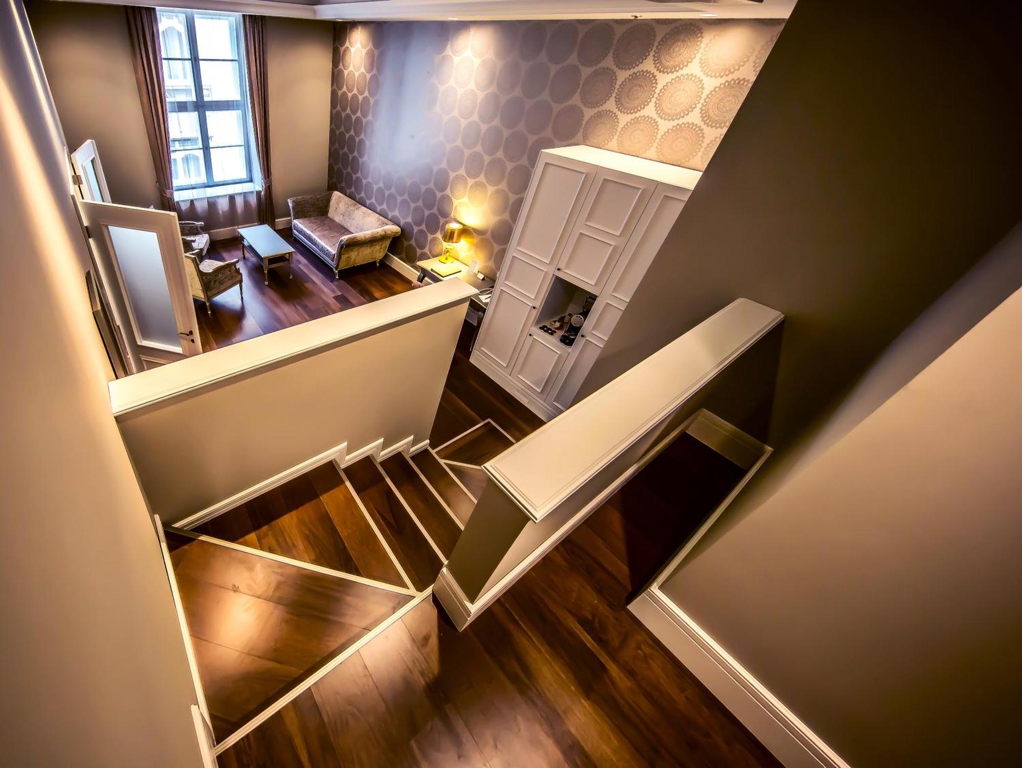 Prestige Suite