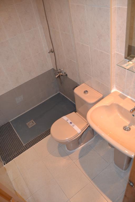 Double or Twin Room with parking included,683265672:JPEG