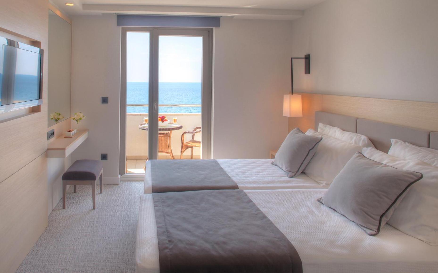 Panoramic Sea View Room with Balcony